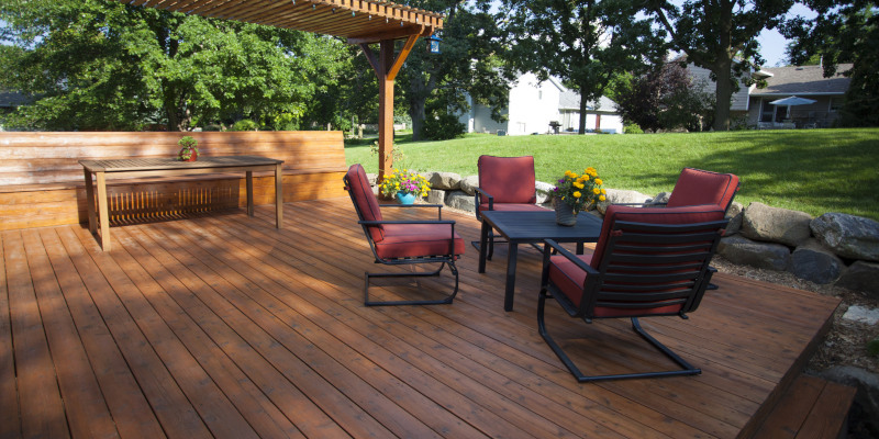 How Decks Add Function and Value to Your Outdoor Space